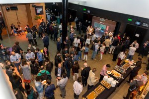 Networking: como criar conexões que abrem portas e fecham novos negócios